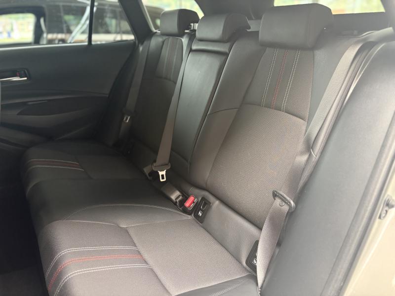 Toyota Corolla TS 1.8 Hybrid GR SPORT - photo 17