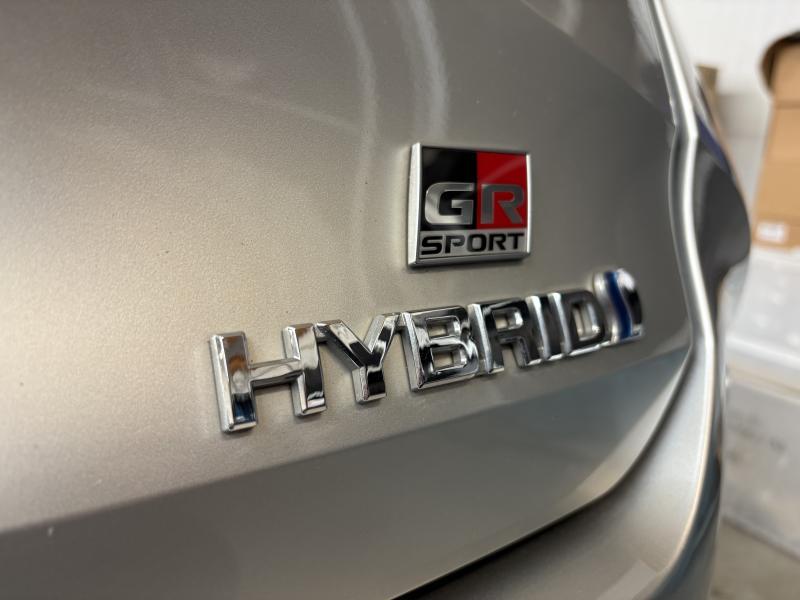 Toyota Corolla TS 1.8 Hybrid GR SPORT - photo 6