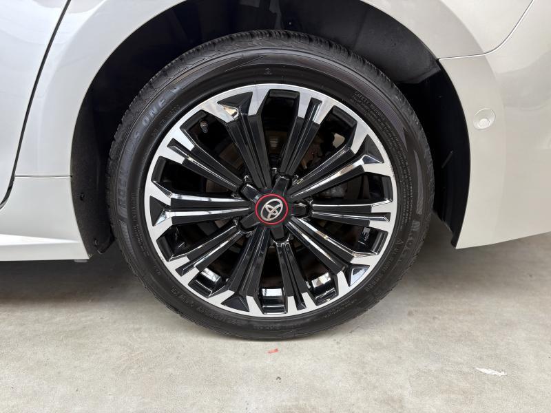 Toyota Corolla TS 1.8 Hybrid GR SPORT - photo 21
