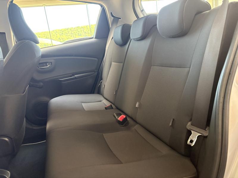 Toyota Yaris 1.3 essence - photo 16