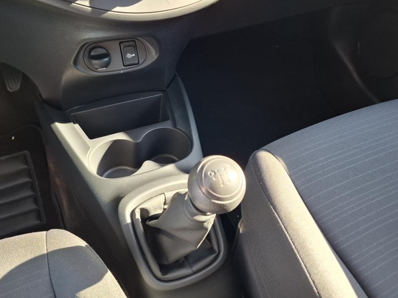 Toyota Yaris 1.33 VVT-i LIVE - photo 7