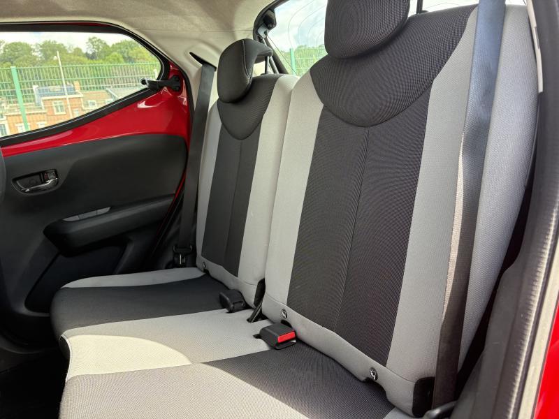 Toyota Aygo 1.0 VVT-I X PLAY - photo 16