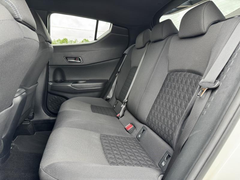 Toyota C-HR 2.0 HYBRID C-HIC BI-TONE - photo 15
