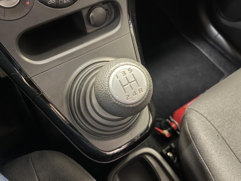 Suzuki Splash 1.0i - photo 13