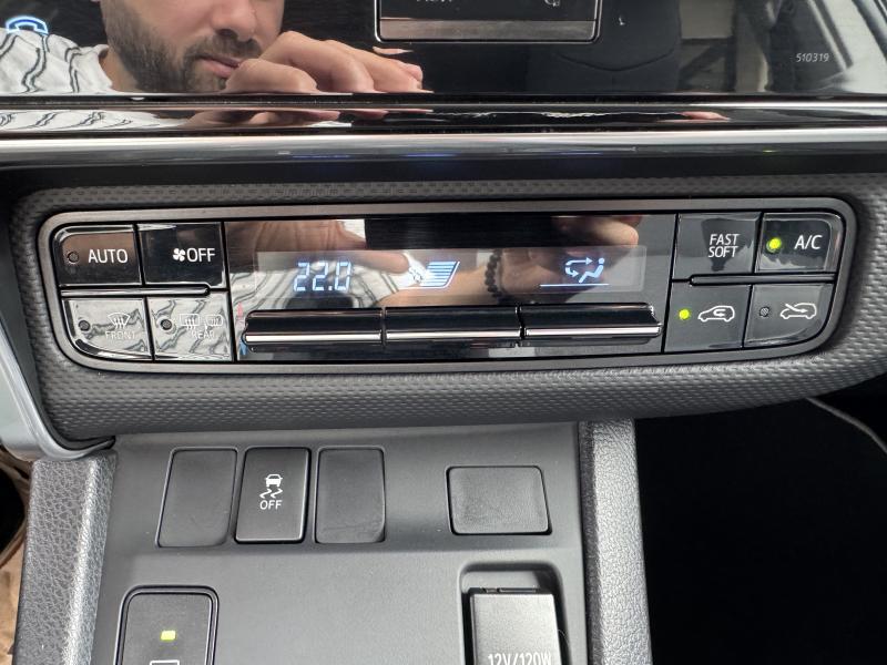 Toyota Auris 1.8 Hybrid - photo 9