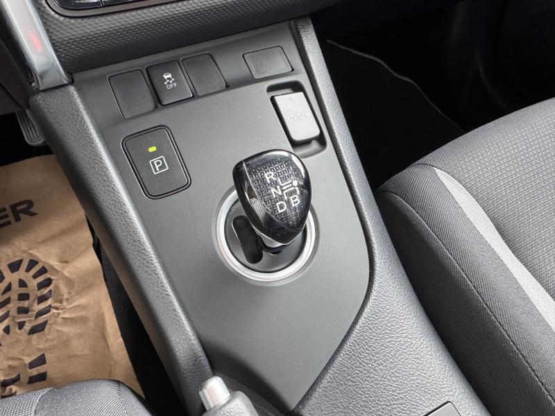 Toyota Auris 1.8 Hybrid - photo 10