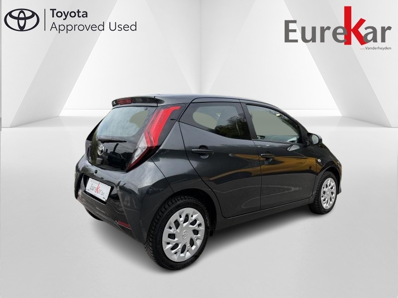 Toyota Aygo 1.0 VVT-I X-PLAY - photo 5