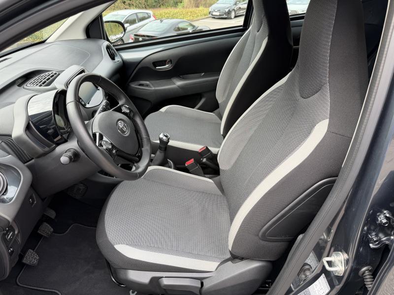 Toyota Aygo 1.0 VVT-I X-PLAY - photo 12
