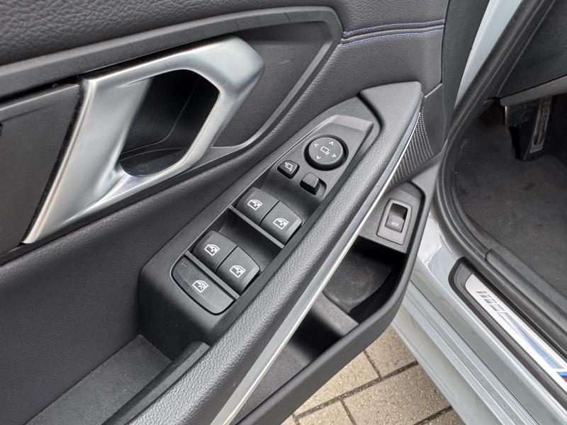 BMW Serie 3 320 2.0i Pack M Boite Auto - photo 17