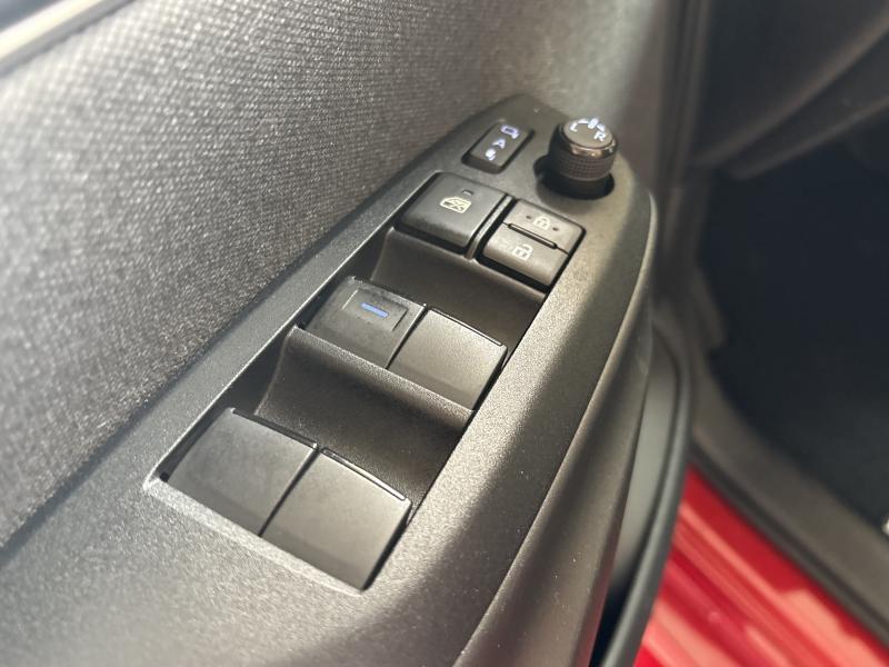 Toyota Yaris 1.5 HYBRID ICONIC - photo 20