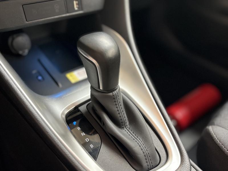 Toyota Yaris 1.5 HYBRID ICONIC - photo 9