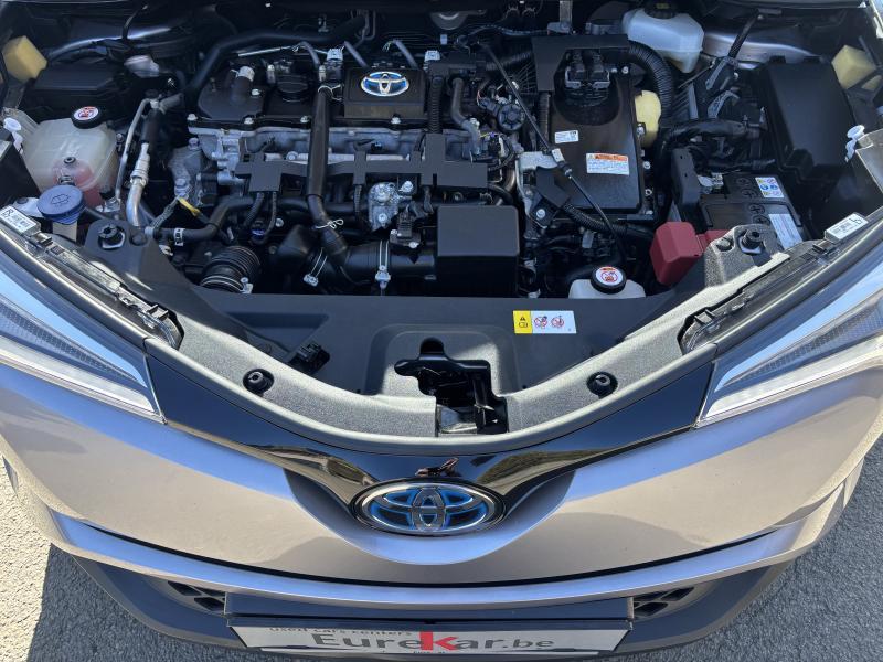 Toyota C-HR 1.8 HYBRID - photo 19