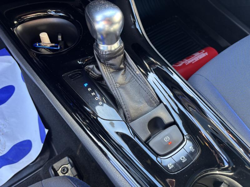 Toyota C-HR 1.8 HYBRID - photo 8