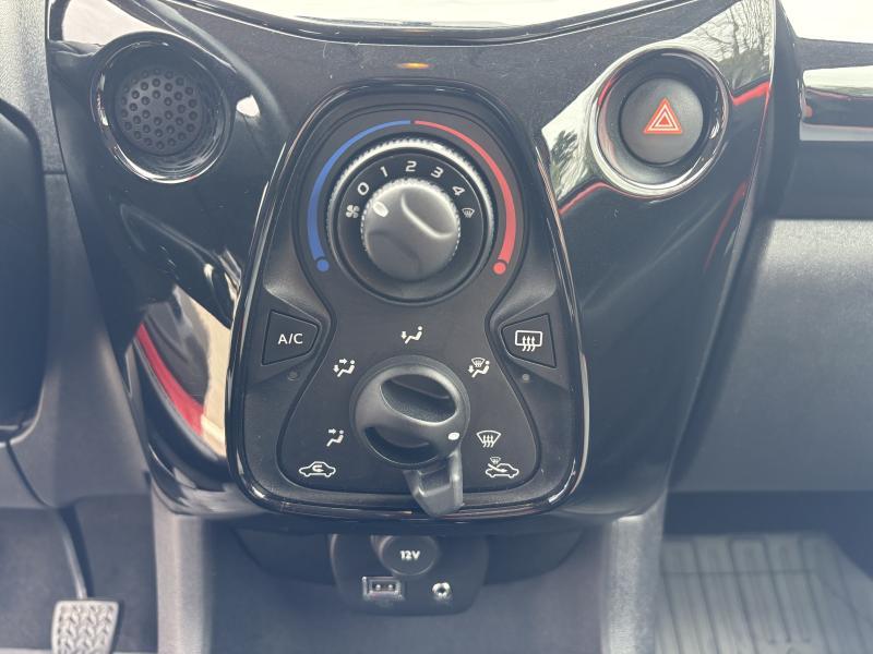 Toyota Aygo 1.0 VVT-i X-Cite - photo 12