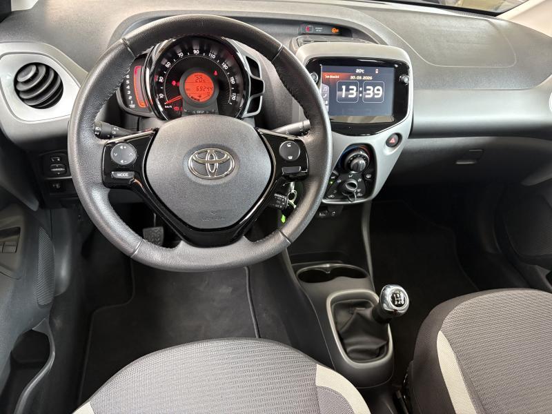 Toyota Aygo 1.0 VVT-i X-play2 - photo 14