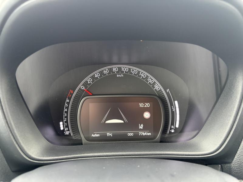 Toyota Aygo X 1.0 VVT-I Air Envy - photo 7