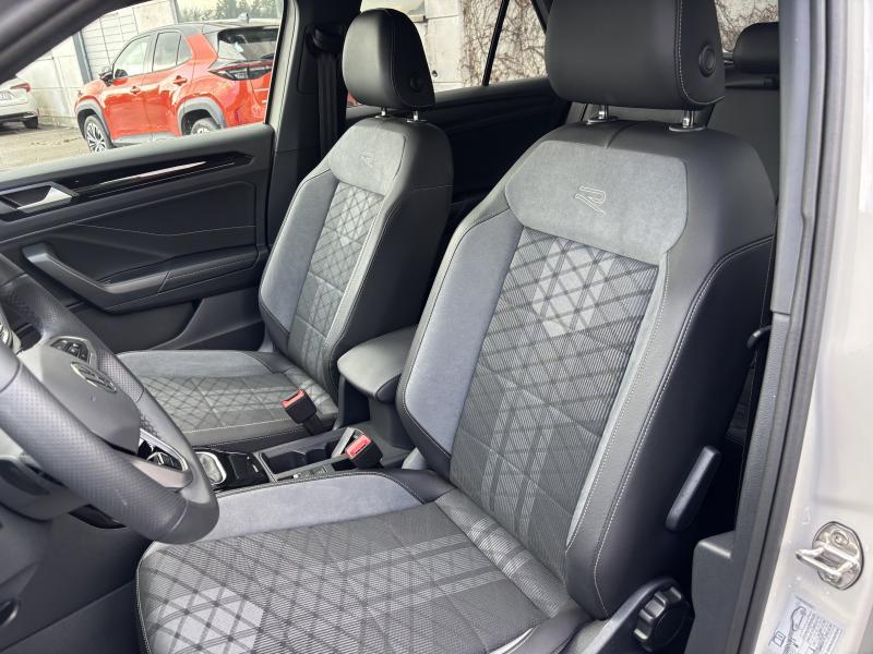Volkswagen T-Roc 1.5 TSI DSG R-LINE - photo 15