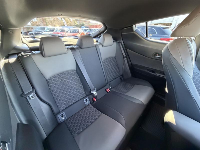 Toyota C-HR 1.8 Hybrid CHIC - photo 21