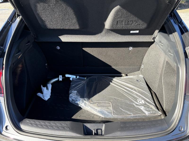 Toyota C-HR 1.8 Hybrid CHIC - photo 22