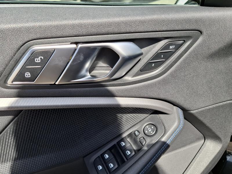 BMW Serie 2 218 1.5i PACK M BOITE AUTO - photo 16