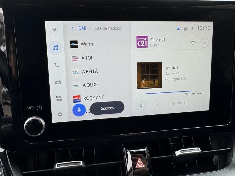 Toyota Corolla TS 1.8 HYBRID PREMIUM - photo 13