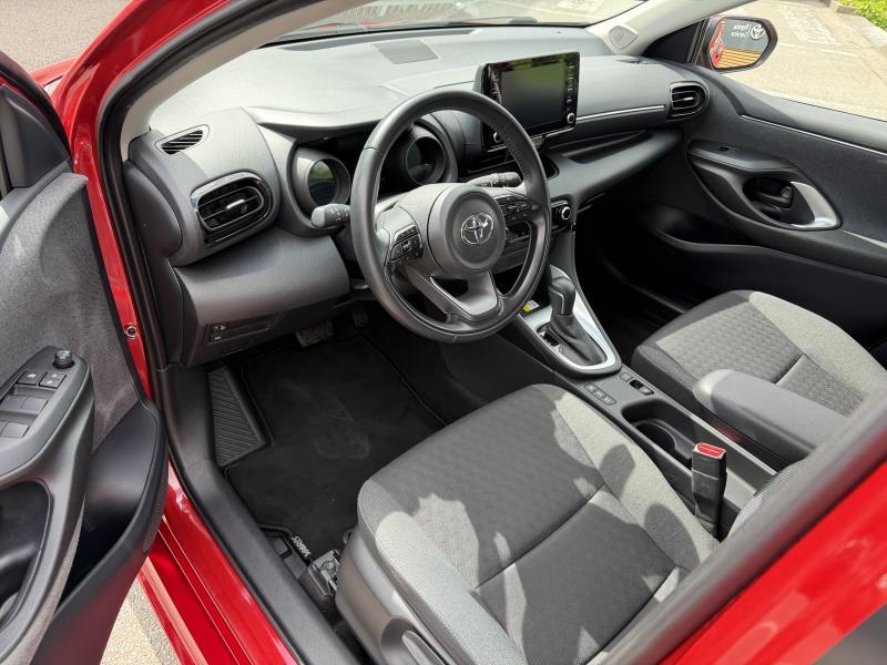 Toyota Yaris 1.5 Hybrid e-CVT ICONIC - photo 13