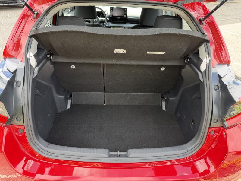 Toyota Yaris 1.5 Hybrid e-CVT ICONIC - photo 16