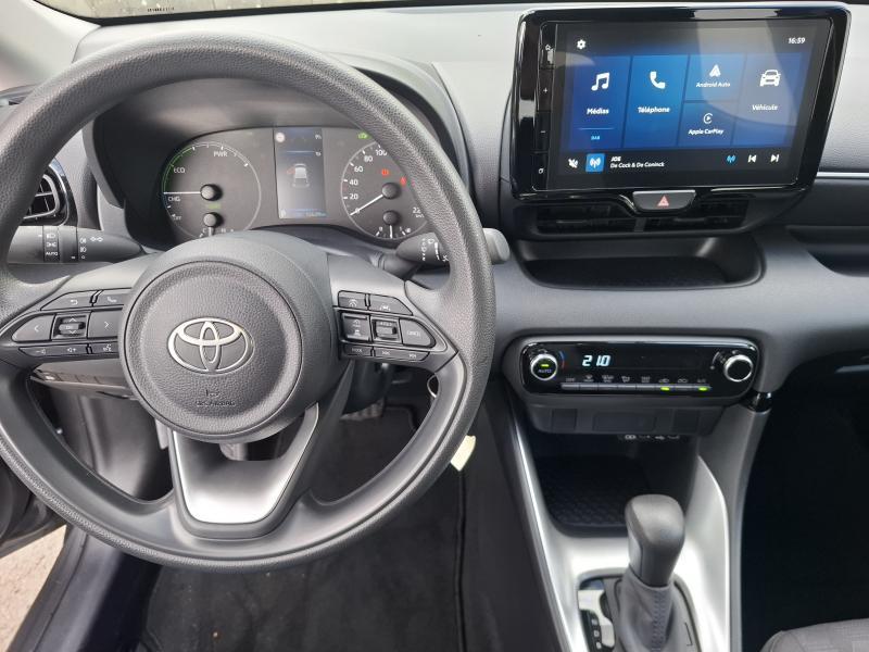 Toyota Yaris 1.5 HYBRID E-CVT - photo 6