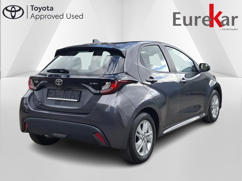Toyota Yaris 1.5 HYBRID E-CVT - photo 5