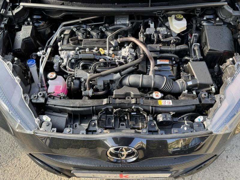 Toyota Yaris 1.5 HYBRID - photo 19