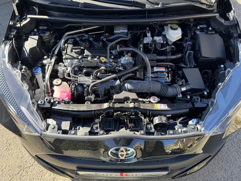 Toyota Yaris 1.5 HYBRID E-CVT DYNAMIC - photo 18