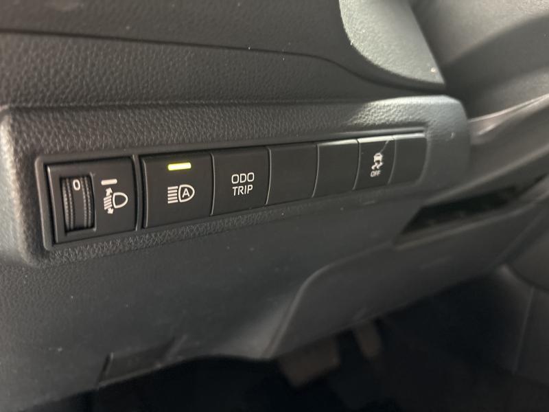 Toyota Corolla TS 1.8 HYBRID DYNAMIC - photo 17