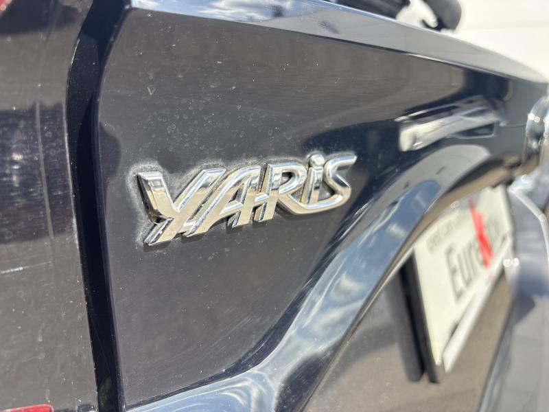 Toyota Yaris 1.5 HYBRID ICONIC - photo 6