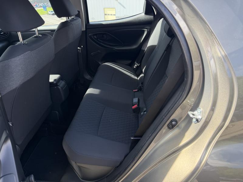 Toyota Yaris 1.5 Hybrid CVT Dynamic - photo 14