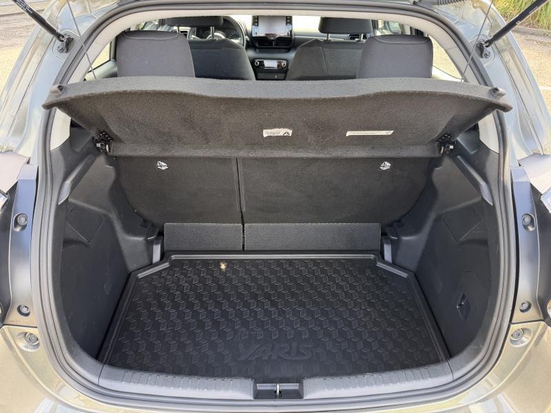 Toyota Yaris 1.5 Hybrid CVT Dynamic - photo 16