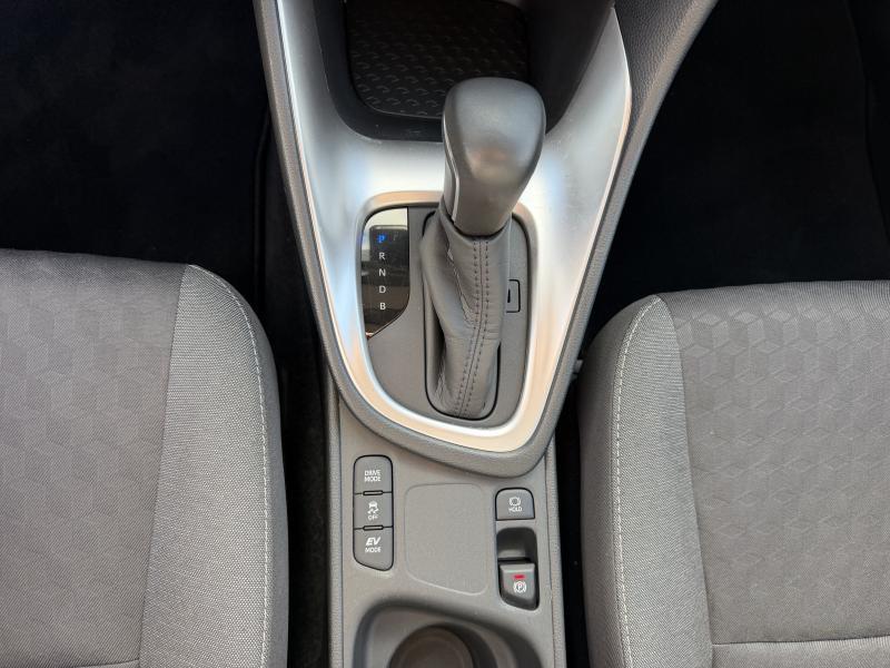 Toyota Yaris 1.5 Hybrid CVT Dynamic - photo 8