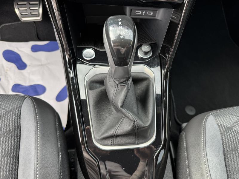 Volkswagen T-Roc 1.5 TSI DSG R-LINE - photo 8