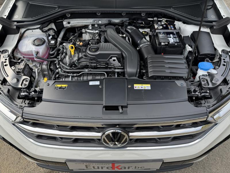 Volkswagen T-Roc 1.5 TSI DSG R-LINE - photo 19