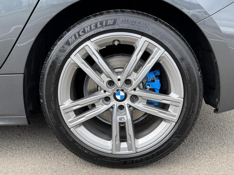 BMW Serie 1 118 1.5i BOITE AUTO PACK M - photo 19