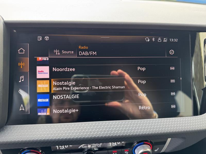 Audi A1 1.0 TFSI S TRONIC - photo 12