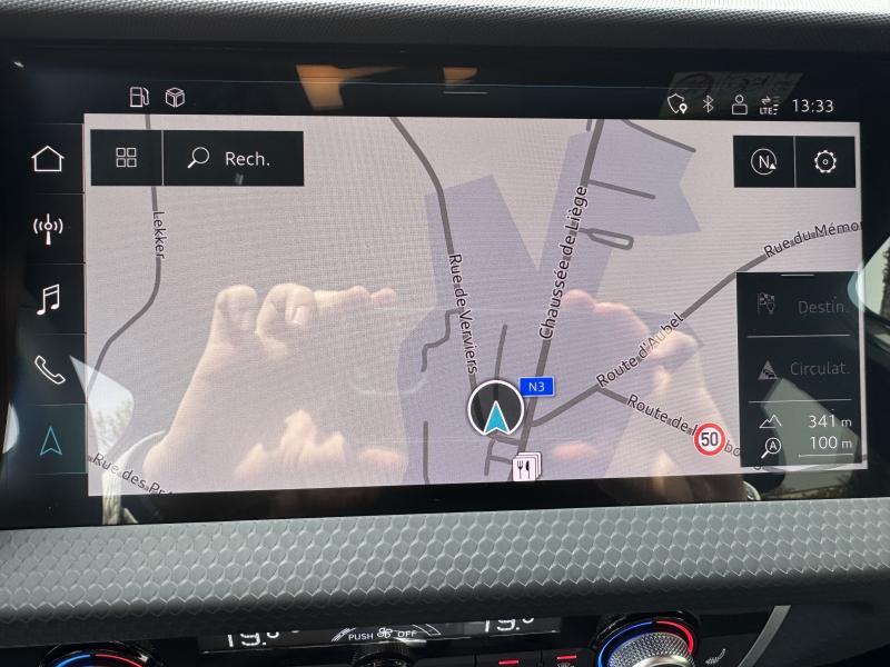 Audi A1 1.0 TFSI S TRONIC - photo 10