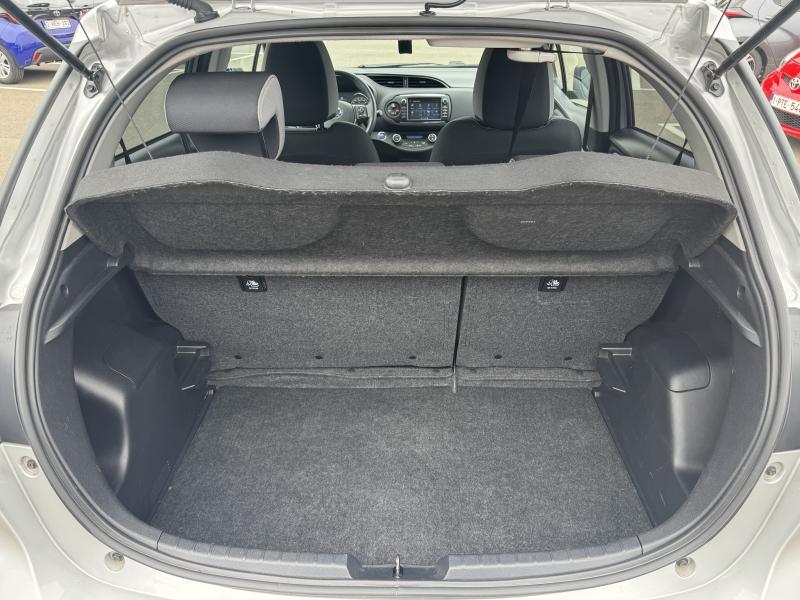 Toyota Yaris 1.5 HYBRID Y20 - photo 16