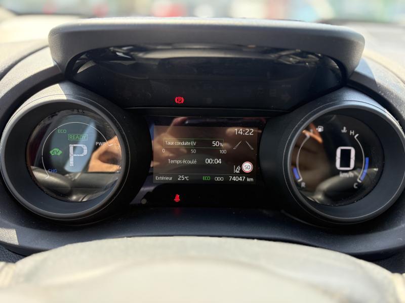 Toyota Yaris 1.5 HYBRID ICONIC - photo 8