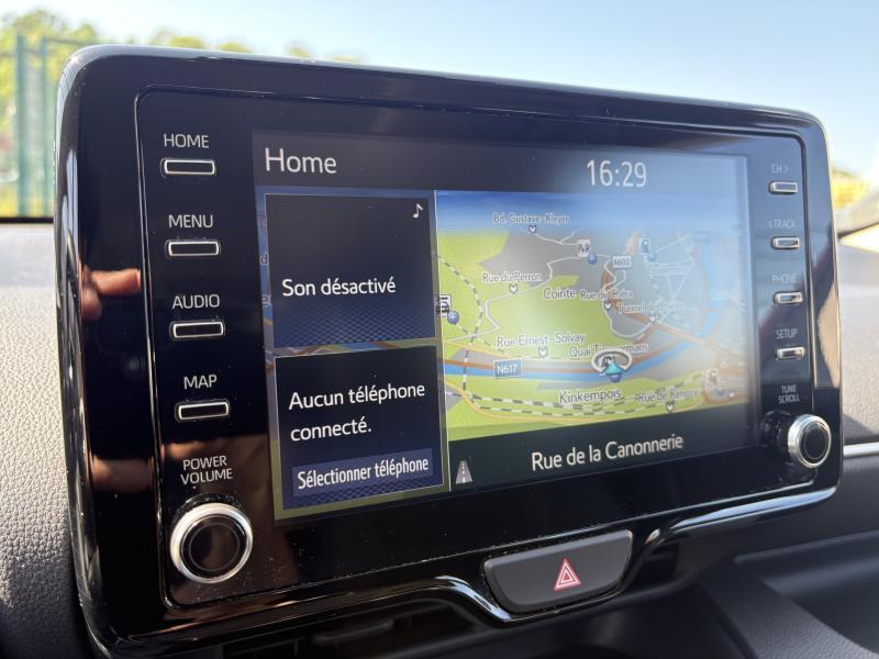 Toyota Yaris 1.5 HYBRID ICONIC - photo 13