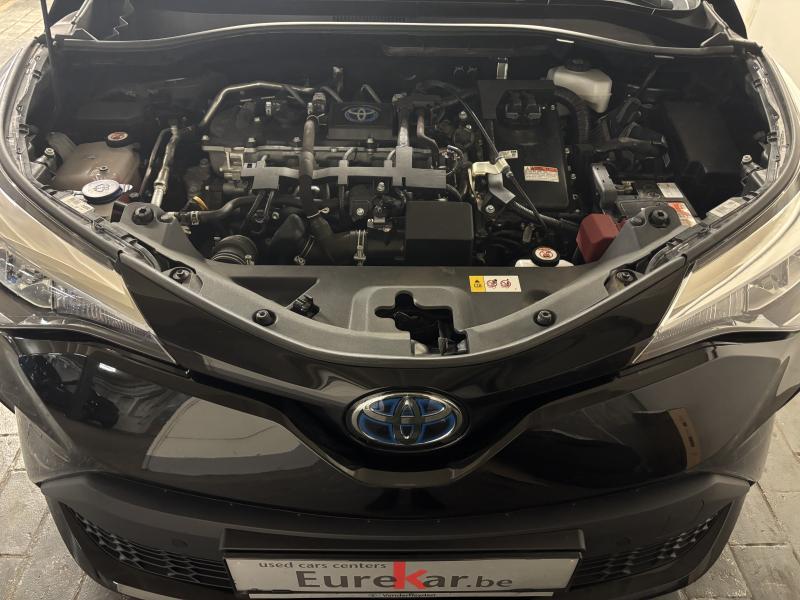 Toyota C-HR 1.8 Hybrid C-ENTER - photo 17