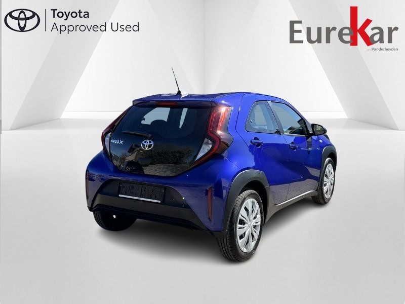 Toyota Aygo X 1.0 VVT-I X-PLAY - photo 5