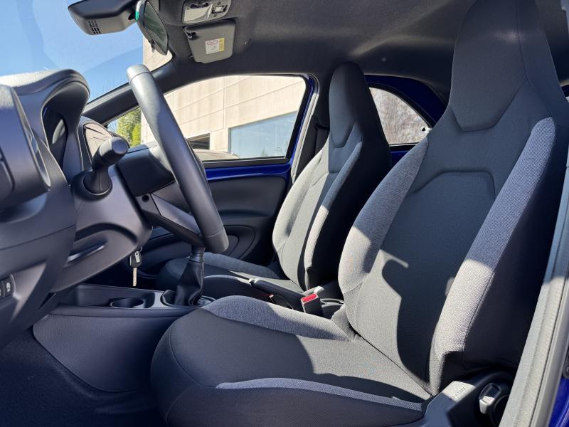 Toyota Aygo X 1.0 VVT-I X-PLAY - photo 14