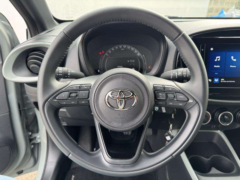 Toyota Aygo X 1.0 VVT-I X-PULSE - photo 6