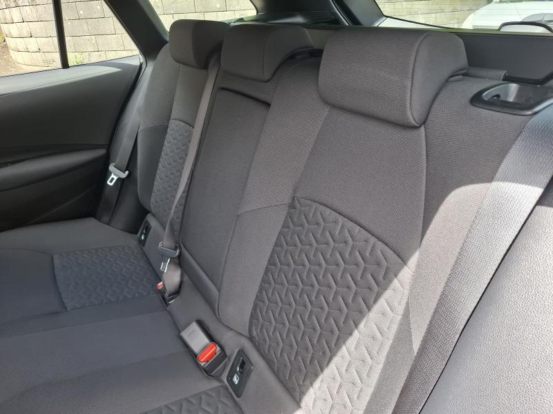 Toyota Corolla TS 1.8 HYBRID DYNAMIC - photo 16