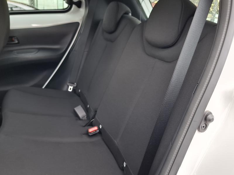 Toyota Aygo X 1.0 VVT-I PLAY - photo 13